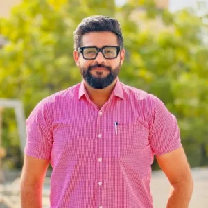 rs=w_730,h_730,cg_true,m (5) Waqas Qadir